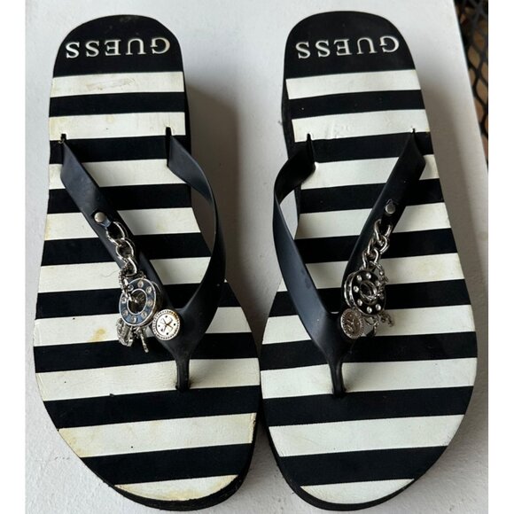 Guess Brand Women's Black White Striped Sandals w/Charms Size 9.5/10 (READ) - Picture 3 of 10